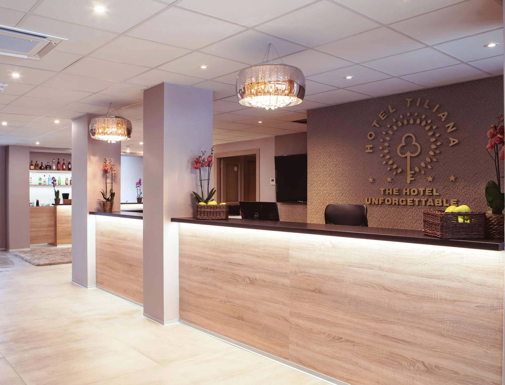 hotel-tiliana-wellness-spa-reception-carousel-elem